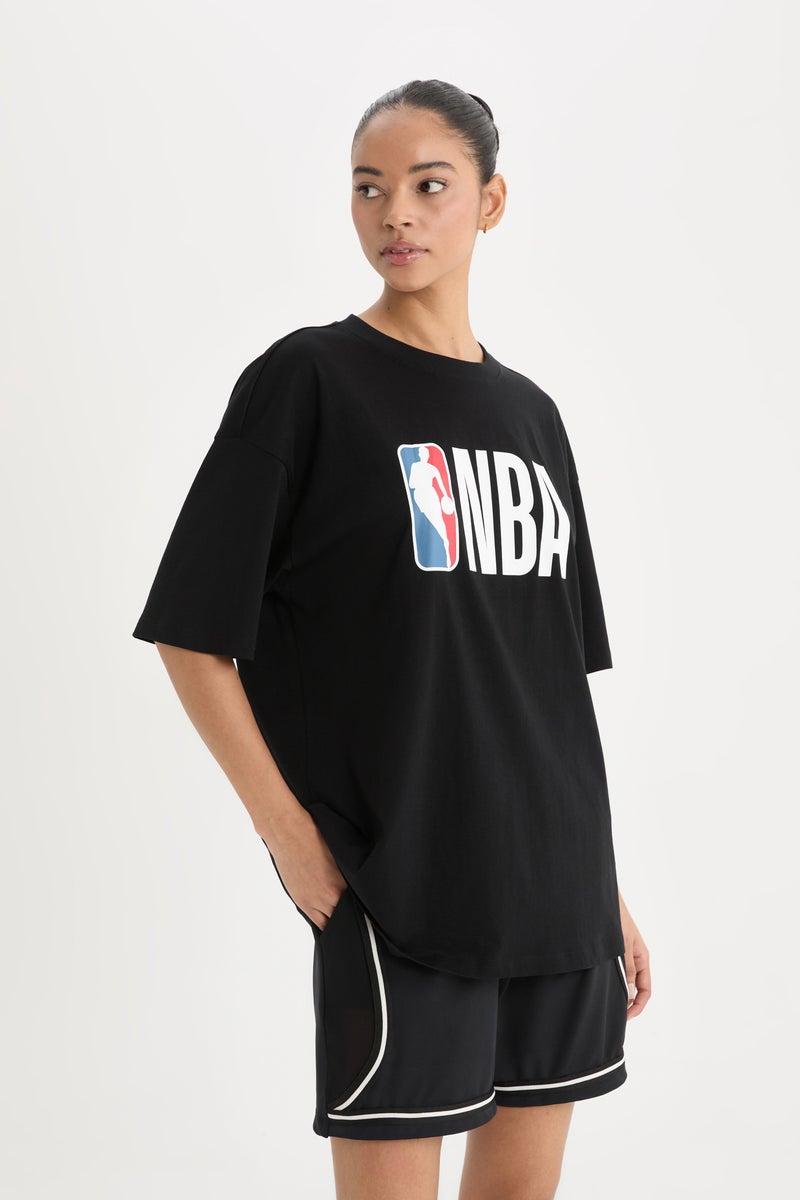 DeFacto Black Woman DeFactoFit NBA Wordmark Boxy Fit Short Sleeve T-Shirt Casual - Image 4